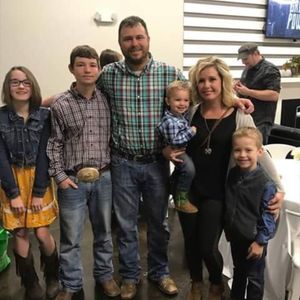 Meet your Posher, Corey